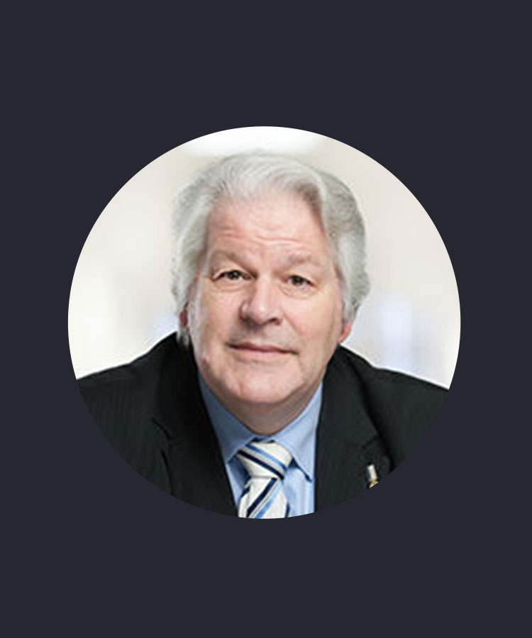 Circular image of Paul Francis with a black border